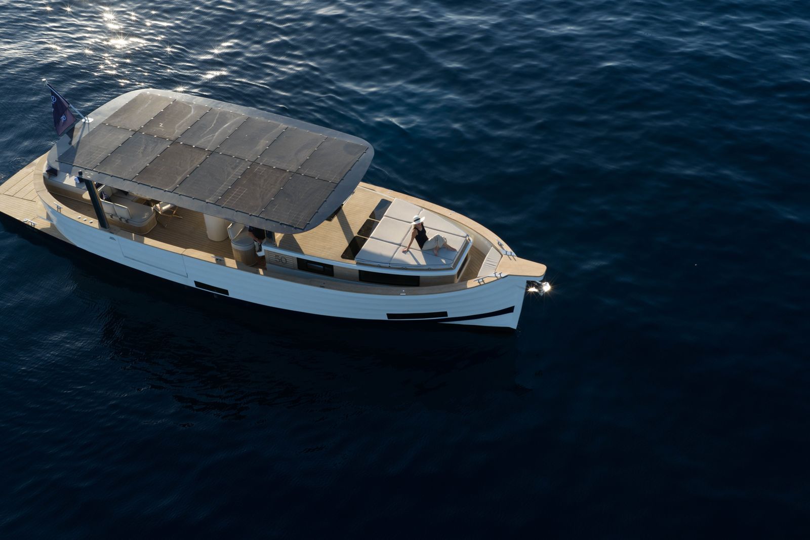 The SAMAR 50 from above, three-quarter view
