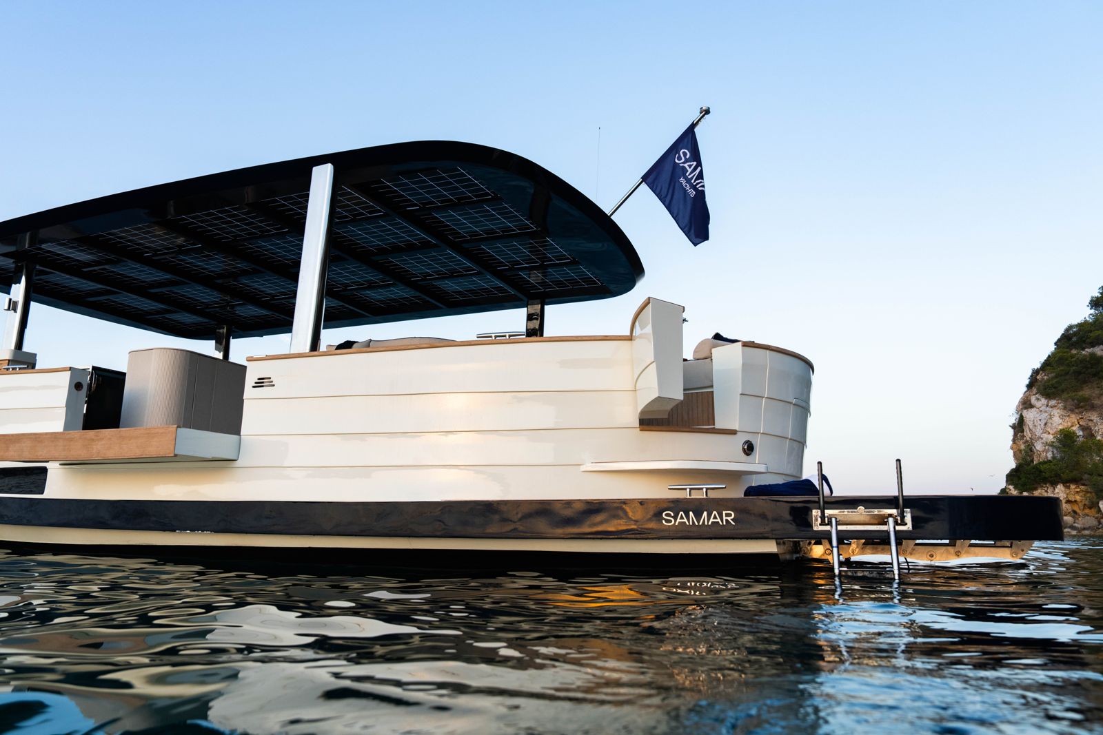 Instagram post: the stern with flag
